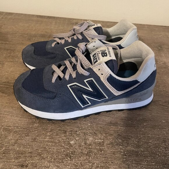 Navy New Balance 574 Core - Picture 1 of 10